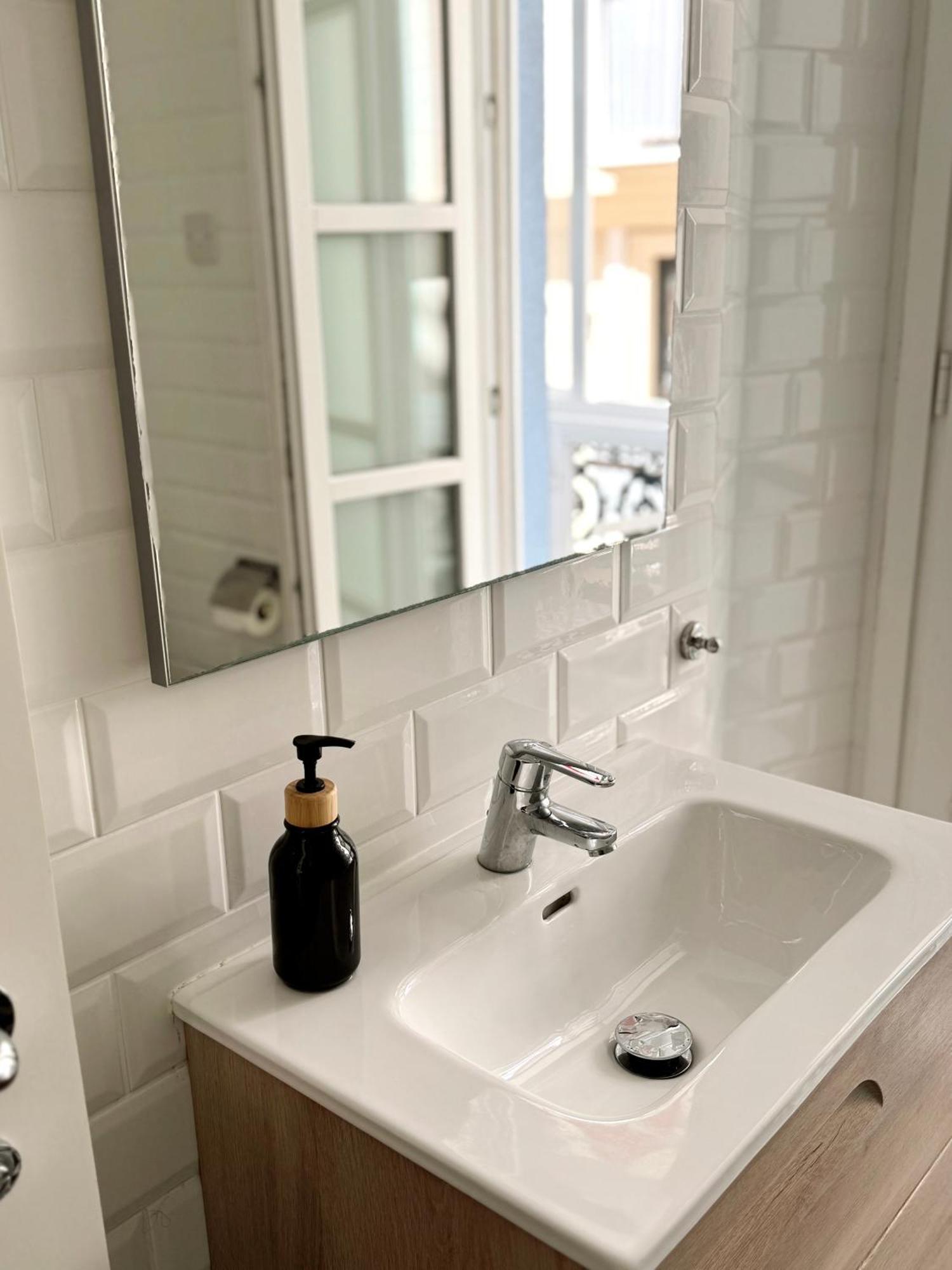 Fabulous City Centre Apartment - Grand Central House Gibraltar Exteriör bild